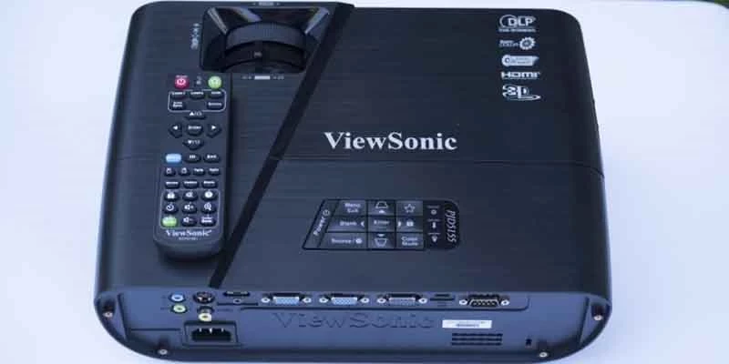 بررسی ویدئو پروژکتور سینمای خانگی ویوسونیک ViewSonic PJD7720HD